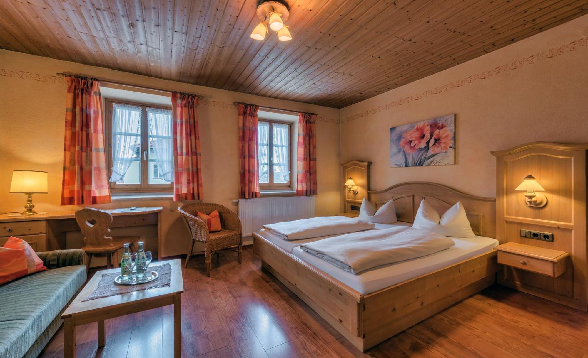 Hotel Altwirt Lenggries Eksteriør billede